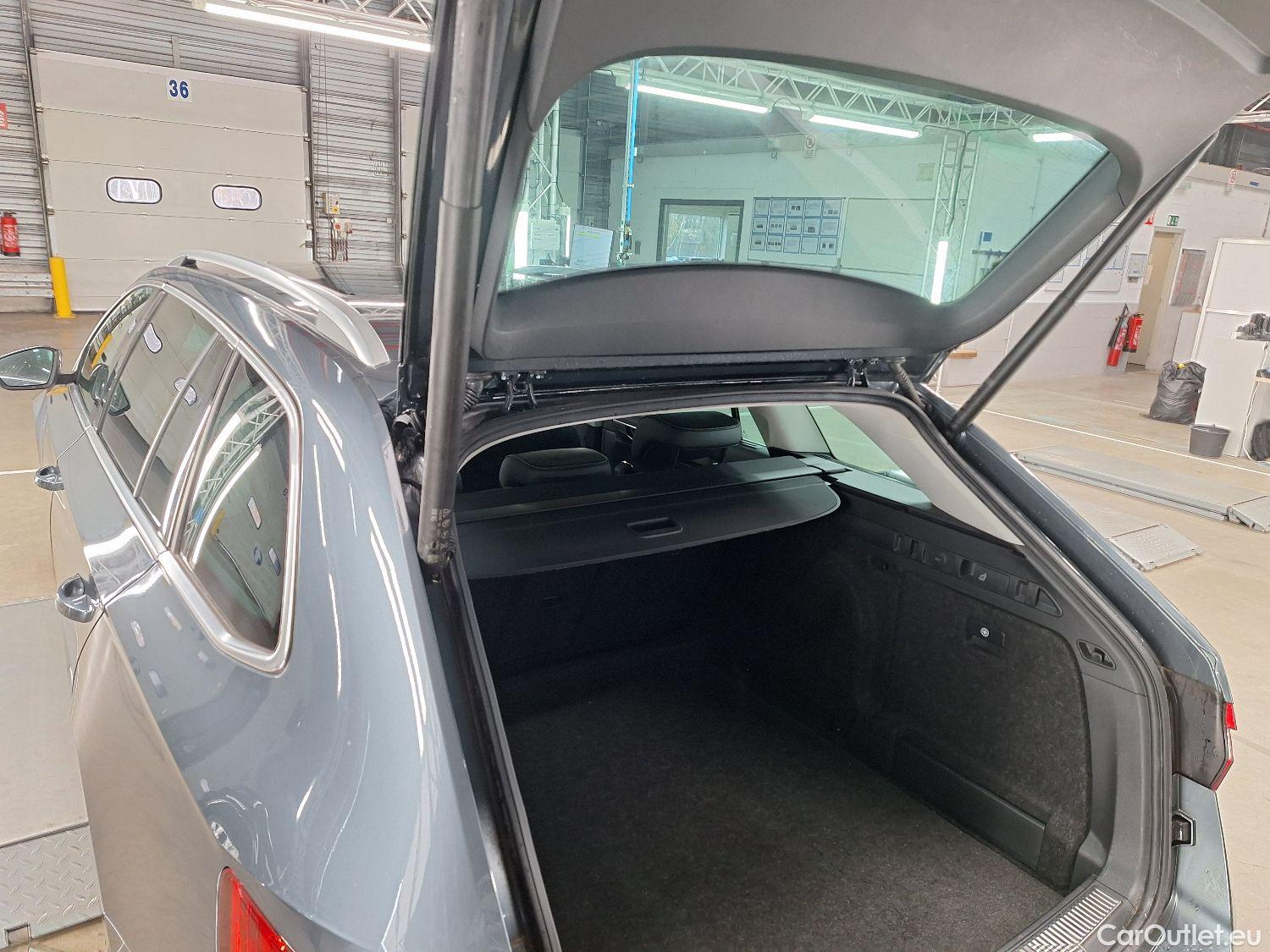  Skoda  Superb Skoda,  Combi FL'19, Skoda  Combi 1.5 TSI ACT 110kW DSG7 Clever+  #40