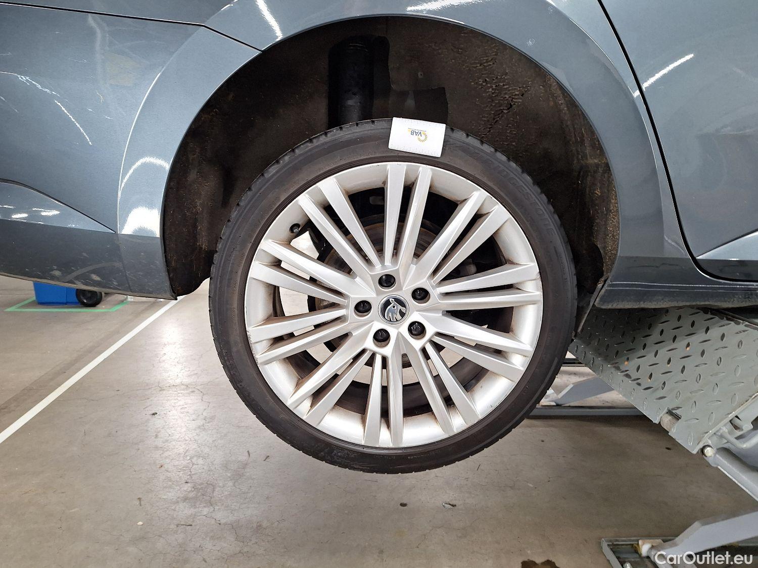  Skoda  Superb Skoda,  Combi FL'19, Skoda  Combi 1.5 TSI ACT 110kW DSG7 Clever+  #3