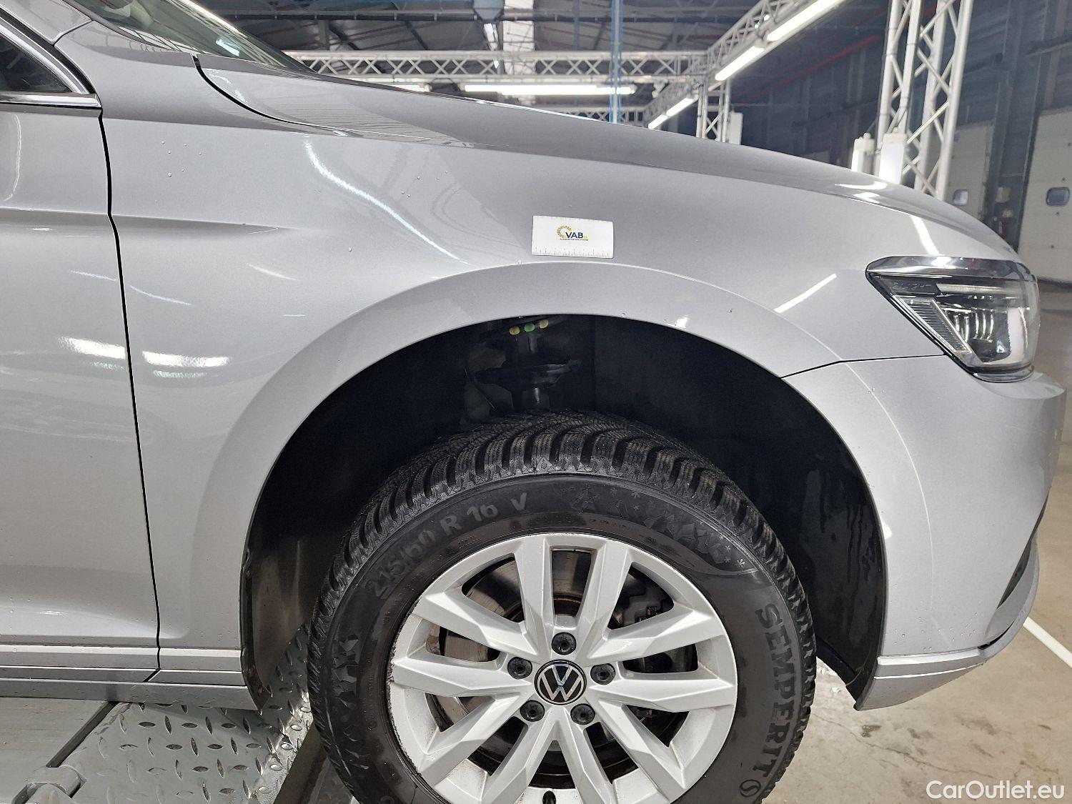  Volkswagen  Passat VW,  Variant FL'19, Volkswagen  Variant 2.0 TDI 90kW DSG Style B #26