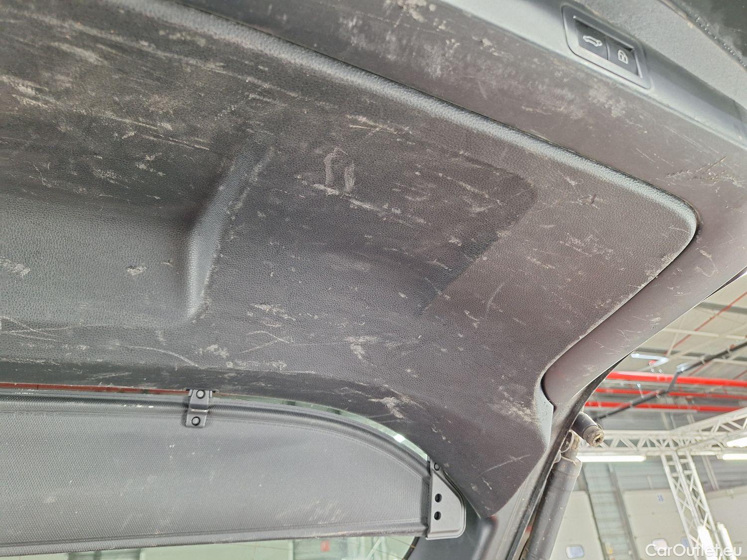  Toyota  Corolla Toyota,  TS '19, Toyota  Touring Sports 1.8 Hybrid Premium e #48