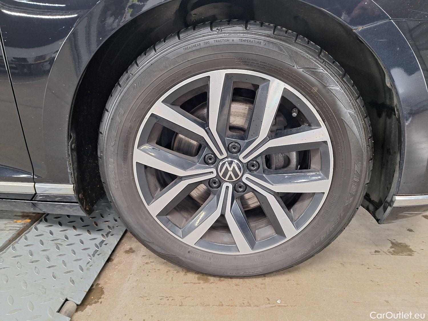  Volkswagen  Passat VW,  Variant FL'19, Volkswagen  Variant 2.0 TDI SCR 110kW Elegan #55