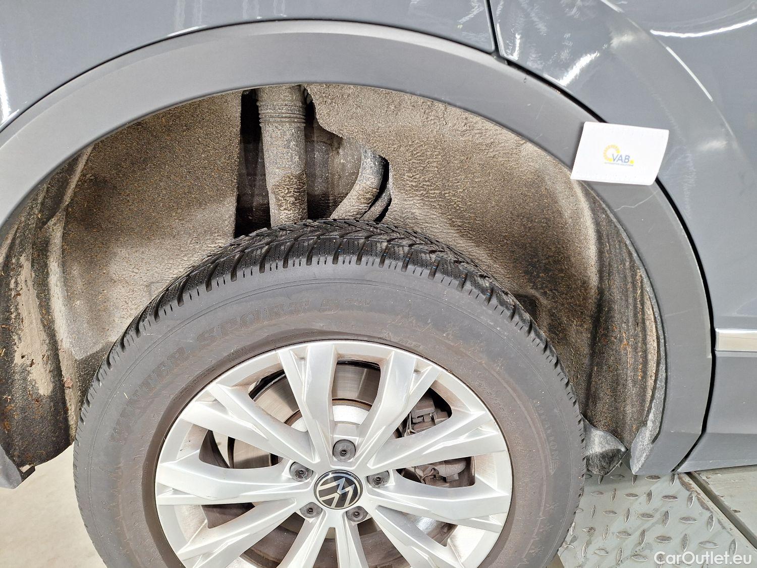  Volkswagen  Tiguan VW,  FL'20 PHEV, Volkswagen  1.4 eHybrid DSG Life 5d #3