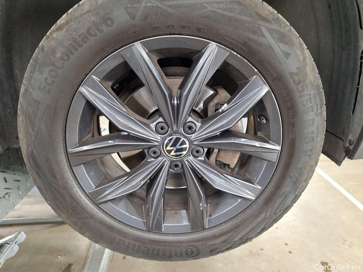  Volkswagen  Tiguan VW,  Alls FL'21, Volkswagen  Allspace 2.0 TDI DSG Life 5d #15