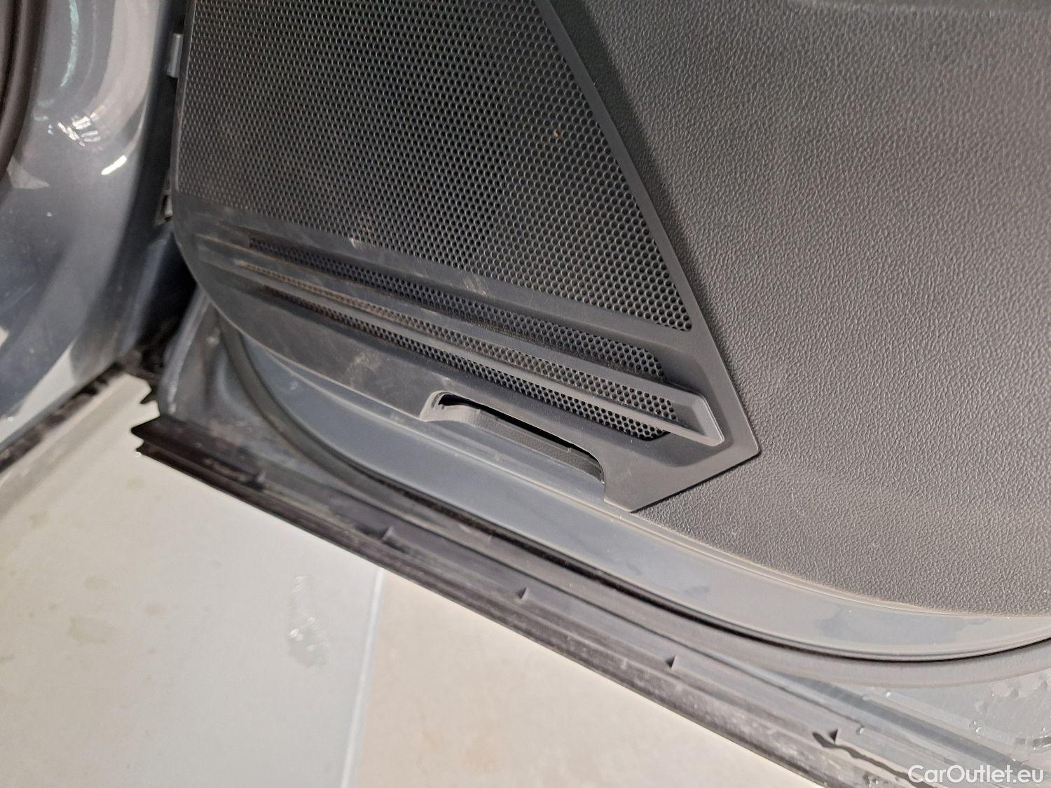  Volkswagen  Tiguan VW,  FL'20 PHEV, Volkswagen  1.4 eHybrid DSG Life 5d #29