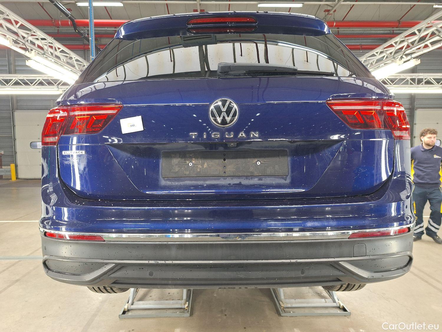  Volkswagen  Tiguan VW,  Alls FL'21, Volkswagen  Allspace 2.0 TDI DSG Life 5d #26