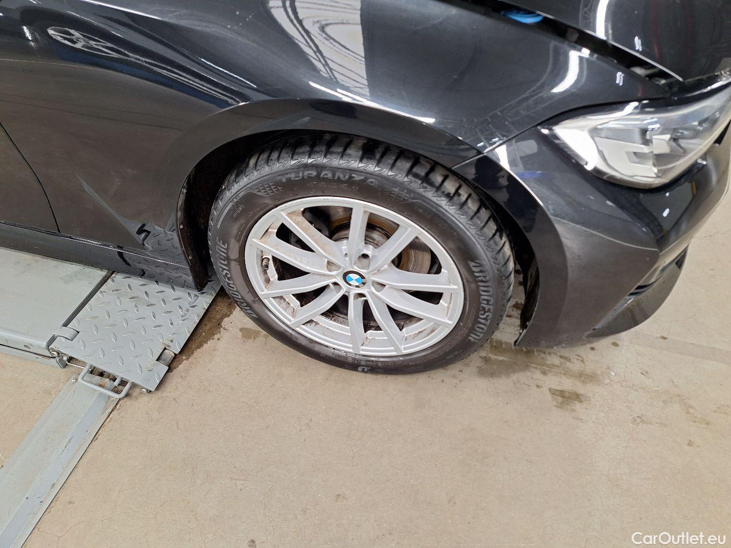  Bmw  Serie 3 BMW, 3-serie Touring '18, BMW 3 Reeks Touring 320d (120 kW) 5d #55