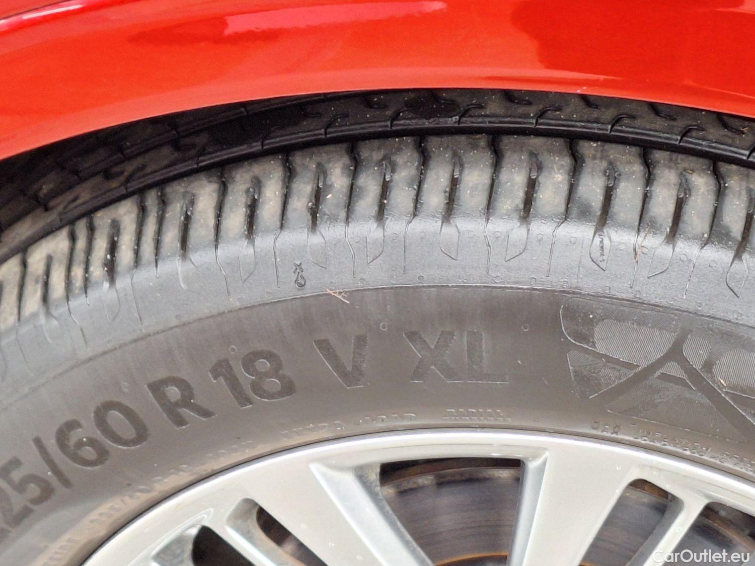  Ford  Kuga Ford,  '19 PHEV, Ford  2.5i PHEV Aut. 165kW Vignale 5d #32