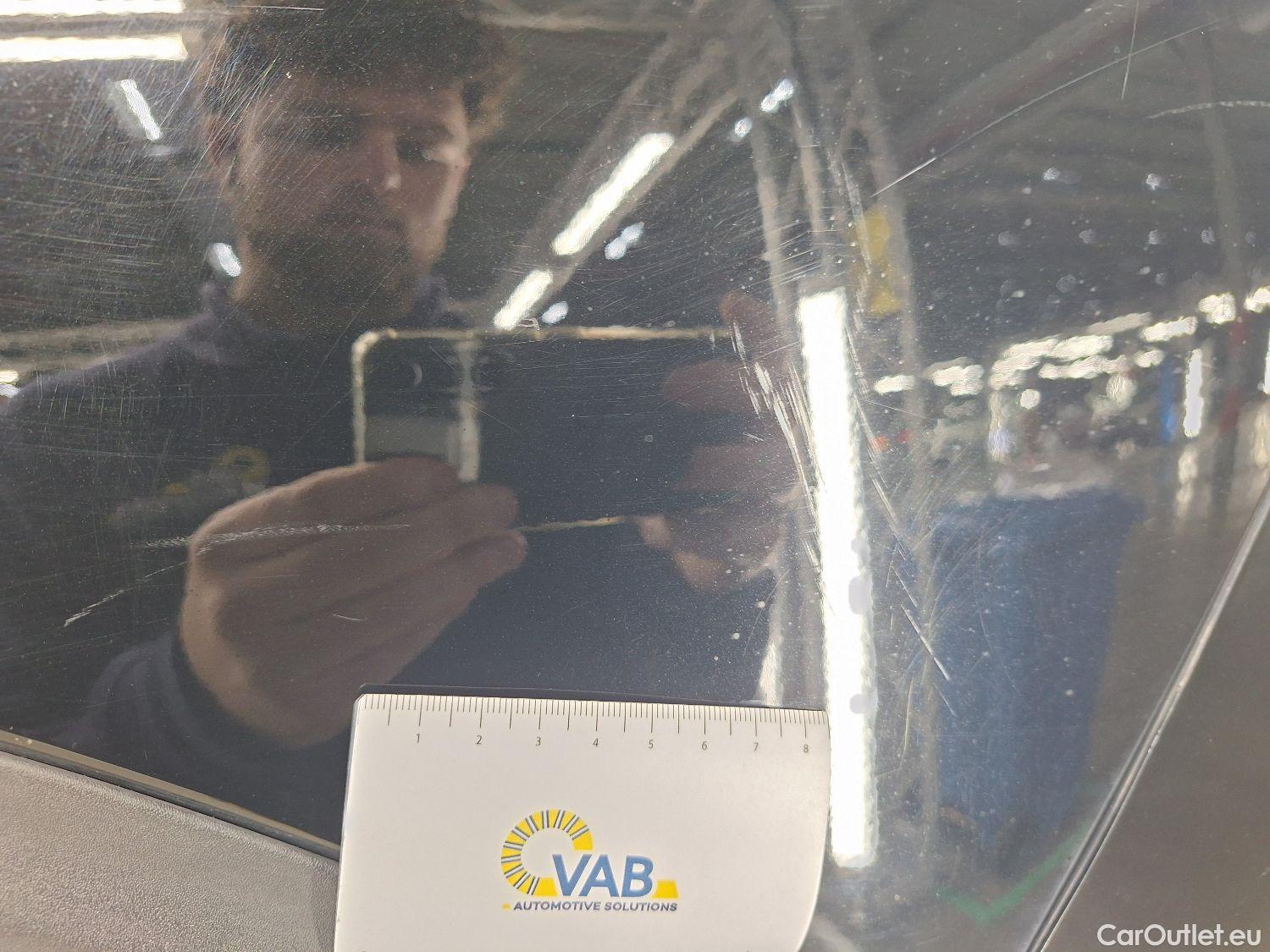  Peugeot  5008 Peugeot,  FL'20, Peugeot  1.5 BlueHDi 96kW S&S EAT8 Allure Pack #25