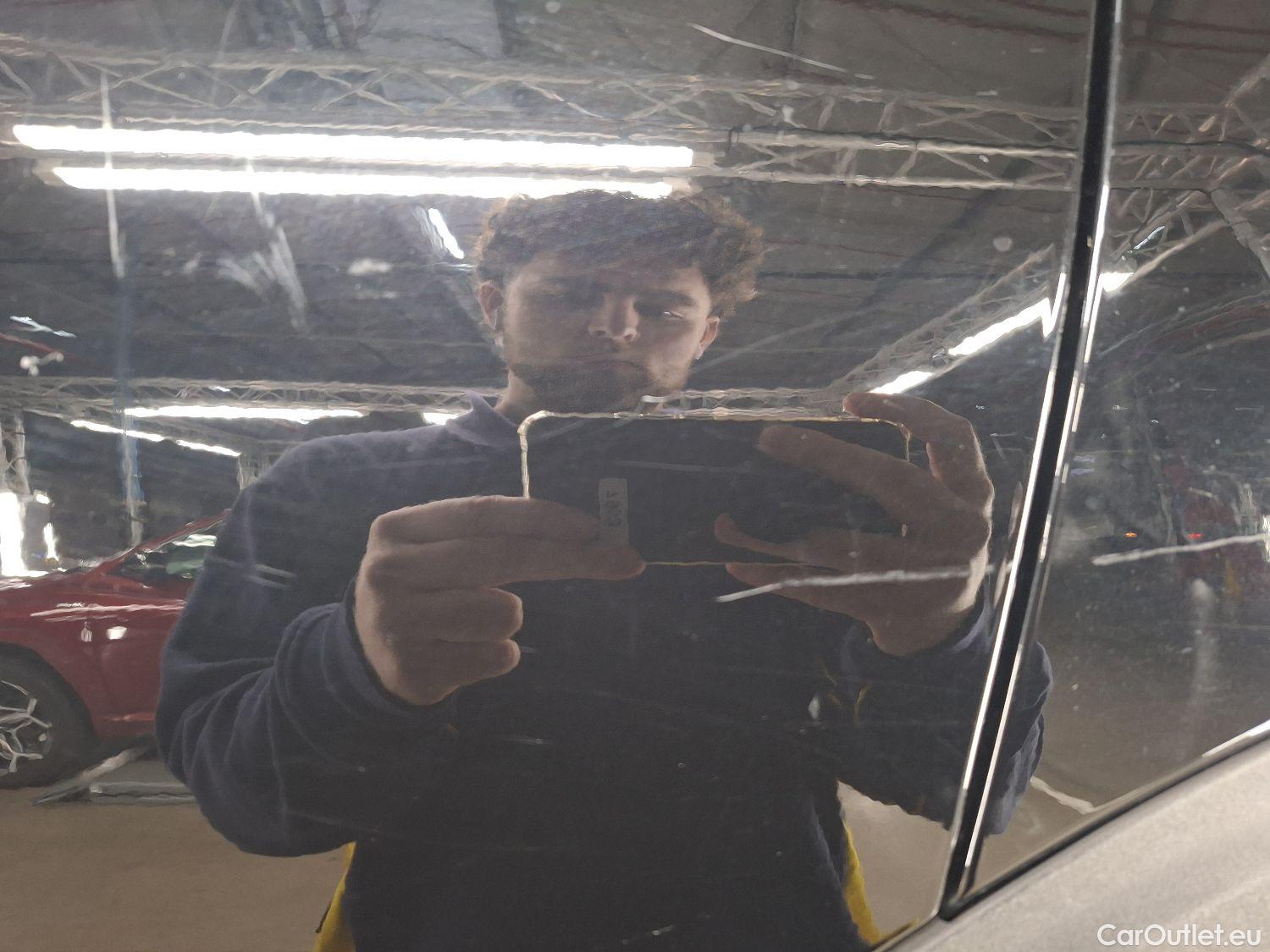  Peugeot  5008 Peugeot,  FL'20, Peugeot  1.5 BlueHDi 96kW S&S EAT8 Allure Pack #39