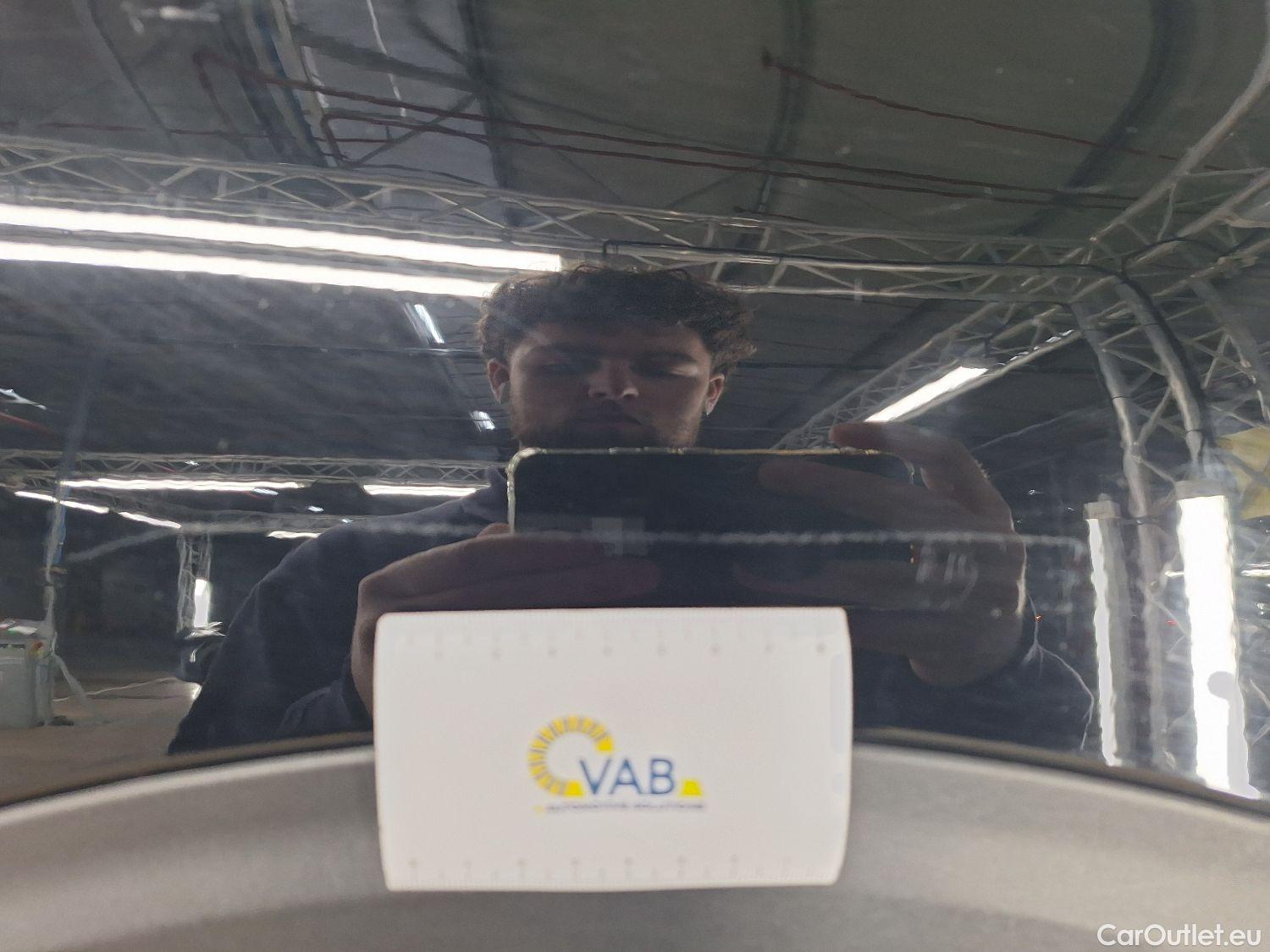  Peugeot  5008 Peugeot,  FL'20, Peugeot  1.5 BlueHDi 96kW S&S EAT8 Allure Pack #23