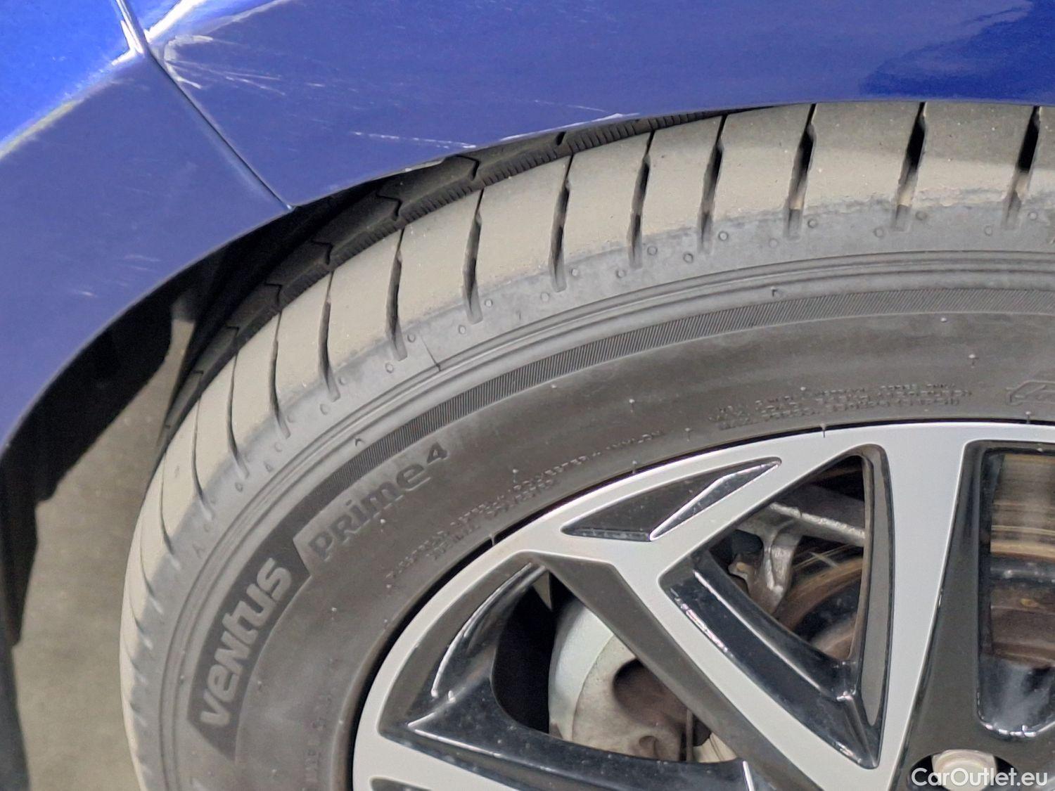  Toyota  Yaris Toyota,  '20, Toyota  1.5 VVT-i Hybrid Iconic e-CVT 5d #63