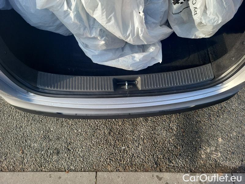  Hyundai  i30   cw (PD)(2017->)  kom.1.0TGDI 120 Comfort #19