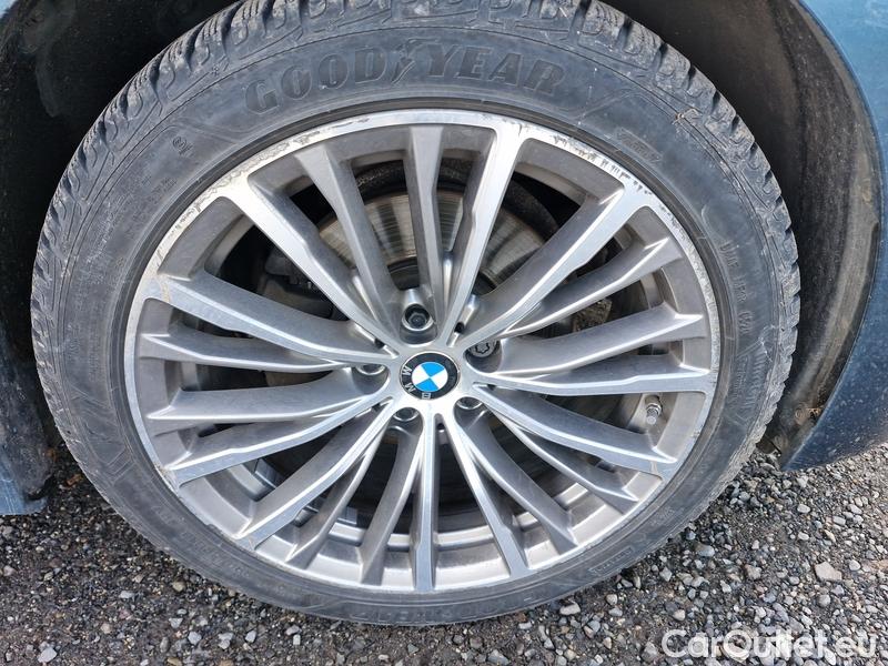  Bmw  Serie 3  (2017->) 320d hyb.Touring AT #10