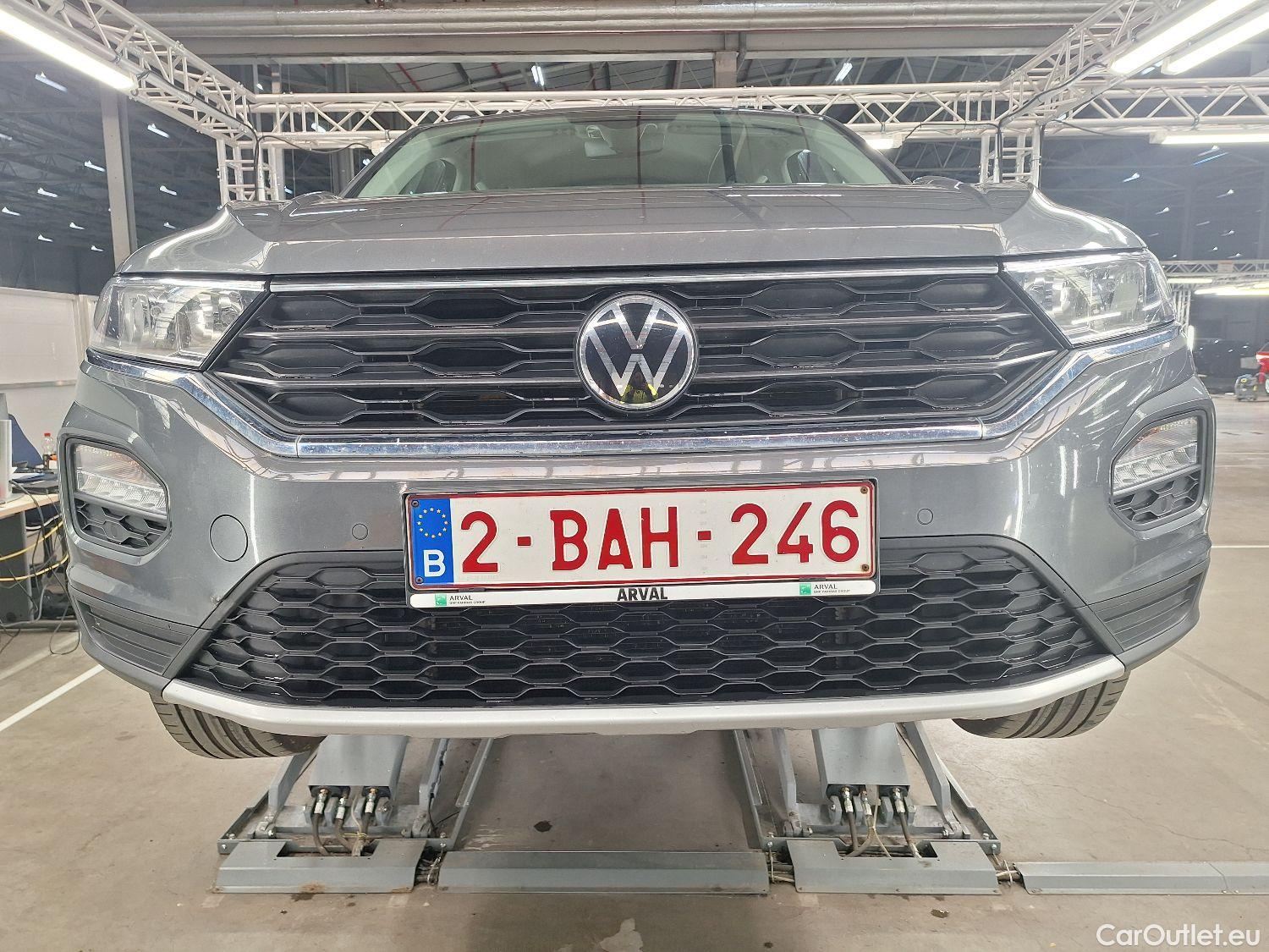  Volkswagen  T-ROC VW,  '17, Volkswagen  1.0 TSI United 5d #19