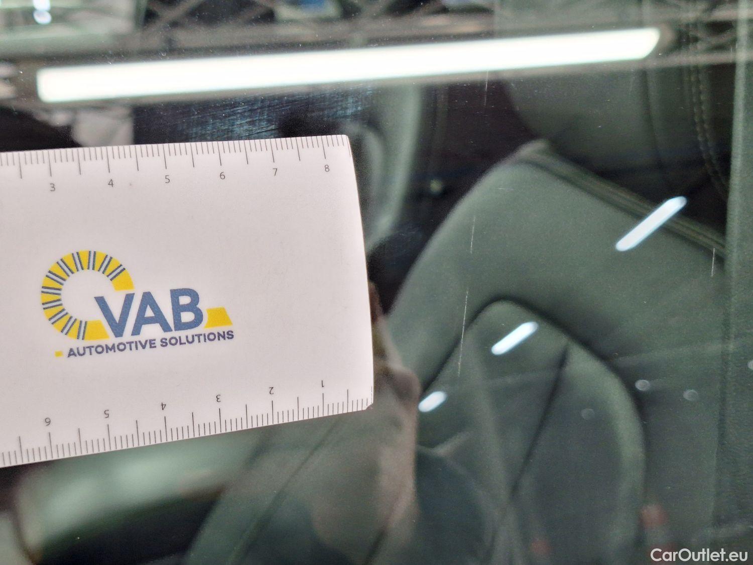  Volvo  XC 40 Volvo, XC40 '17, Volvo XC40 D3 Geartronic Inscription 5d #37