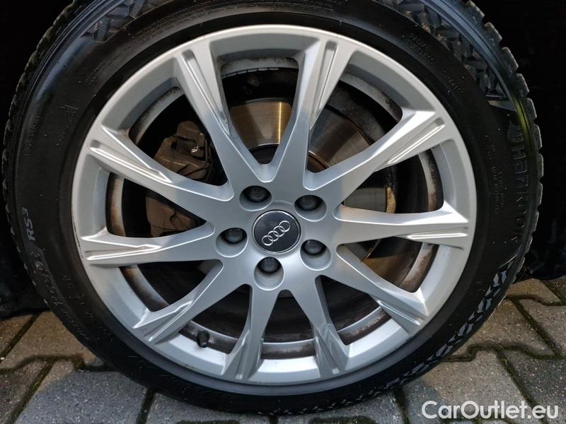  Audi  A4  Lim (8WC) (2019)  2.0TDI 35 Advanced 120 AT #11