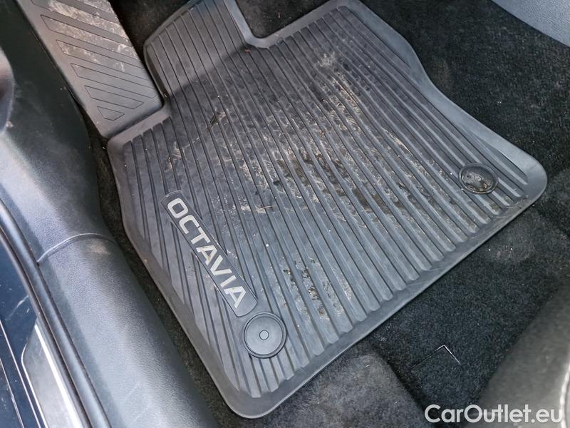  Skoda  Octavia  Lim. (NX3)(2020)  1.0TSI 81 Style #14