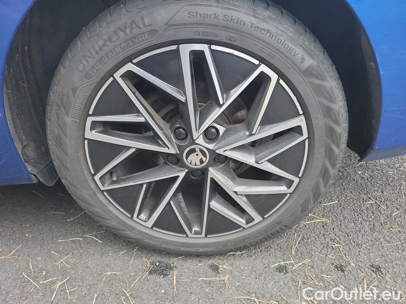  Skoda  Octavia  Combi (NX3)(2020) Oct.Combi 2.0TDI 85 Style #26