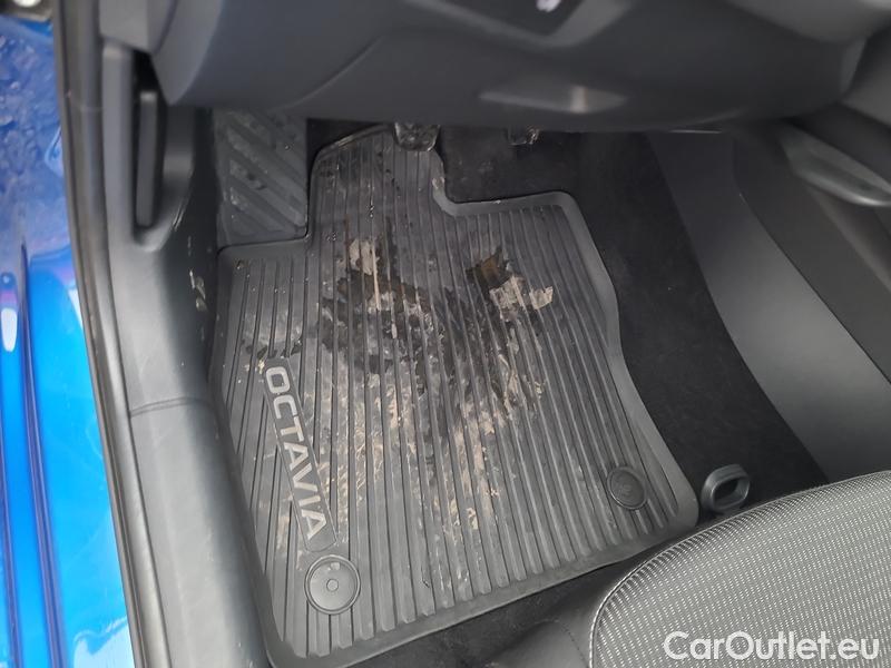  Skoda  Octavia  Combi (NX3)(2020) Oct.Combi 2.0TDI 85 Ambition #7