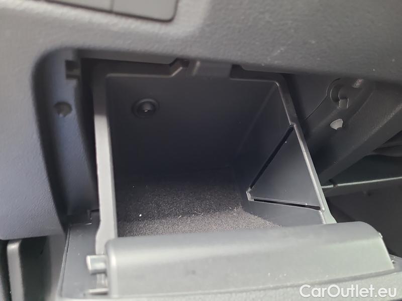  Skoda  Octavia  Combi (NX3)(2020) Oct.Combi 2.0TDI 85 Ambition #12