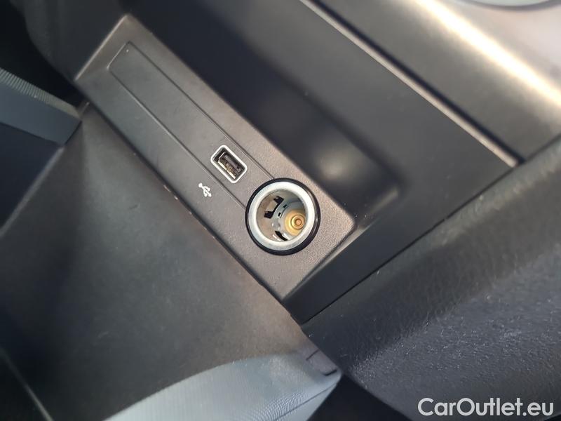  Skoda  Fabia  Combi (2015)  Com.1.0TSI 70 Active #34