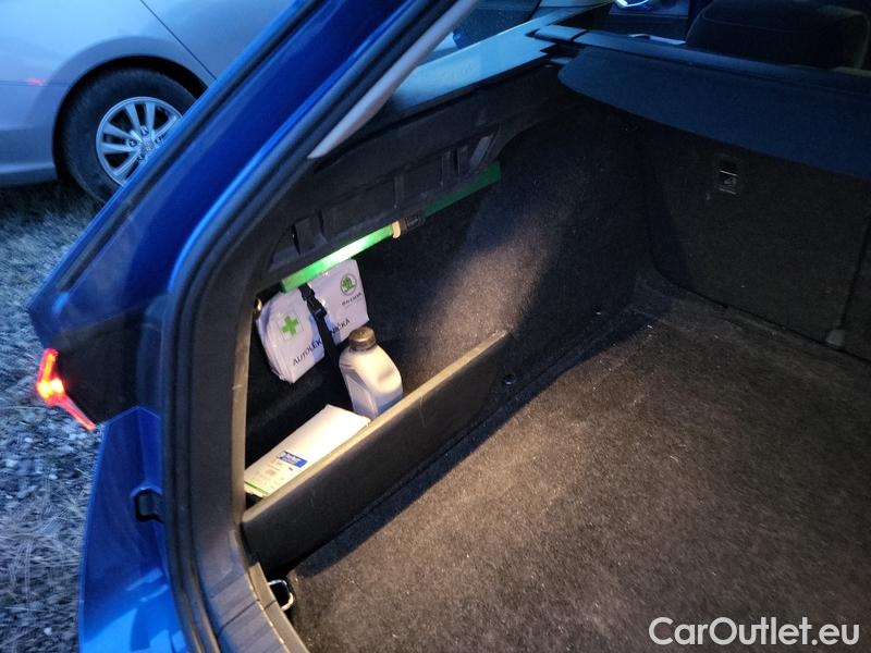  Skoda  Octavia  Combi (NX3)(2020) Oct.Combi 2.0TDI 85 Ambition #17