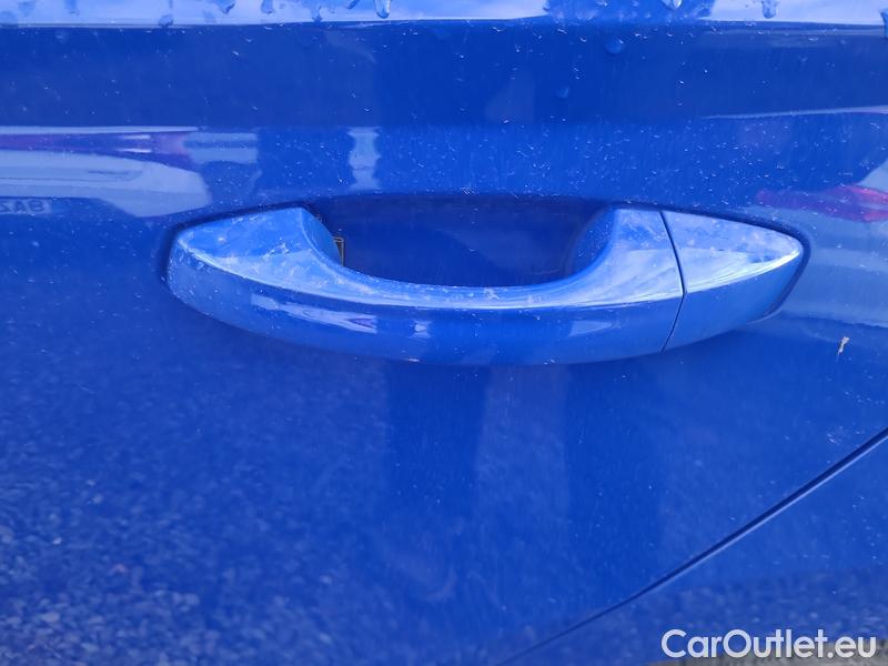  Skoda  Fabia  Combi (2015)  Com.1.0TSI 70 Active #31