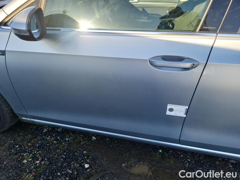  Volkswagen  Golf  VIII Variant (CG5) 2020 Var.2.0TDI 110 Style AT #4