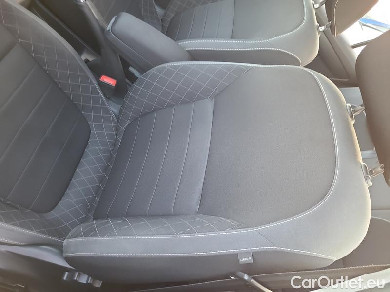  Skoda  Fabia  Combi (2015) Com.1.0TSI 70 Ambition 5d #10