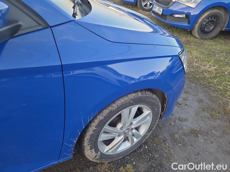  Skoda  Fabia  Combi (2015) Com.1.0TSI 70 Ambition 5d #23