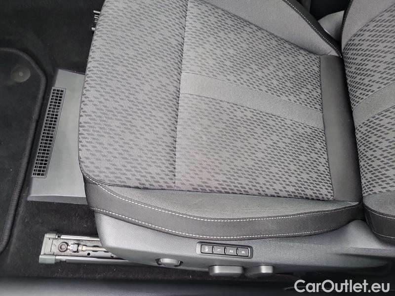  Skoda  Octavia  Combi (NX3)(2020) Oct.Com.1.5 e-TEC 110 Style AT #8