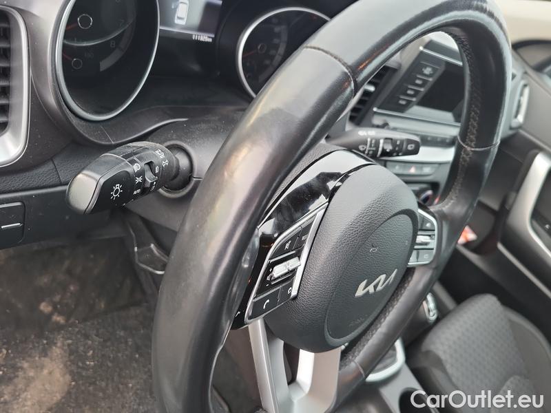  KIA  Cee'd Ceed Sportswagon (2018->) Ceed SW 1.5 T-GDI 118 Fresh #12