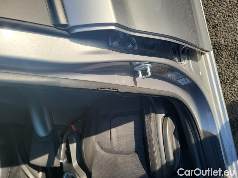  Hyundai  i30   cw (PD)(2017->)  kom.1.0TGDI 120 Comfort #23