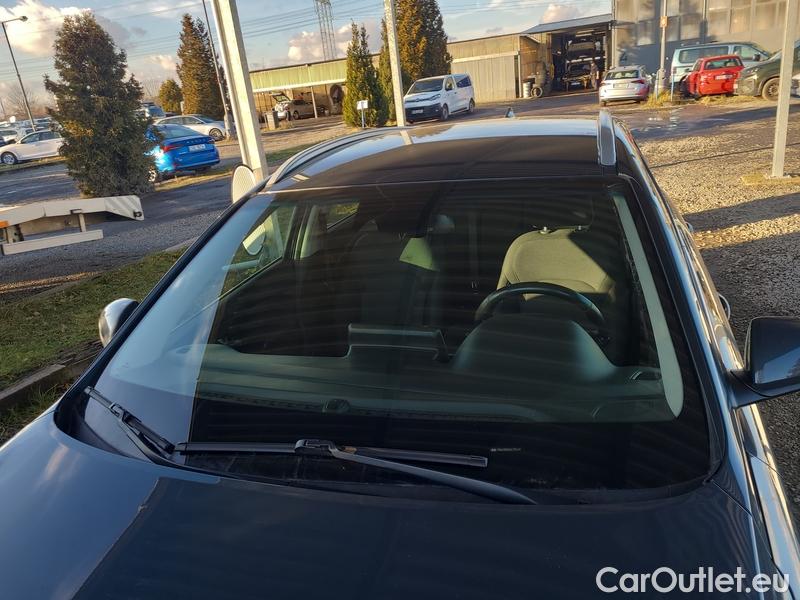  Hyundai  i30   cw (PD)(2017->)  kom.1.0TGDI 120 Smart #1