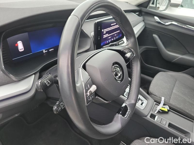  Skoda  Octavia  Combi (NX3)(2020) Oct.Com.1.5 e-TEC 110 Style AT #6