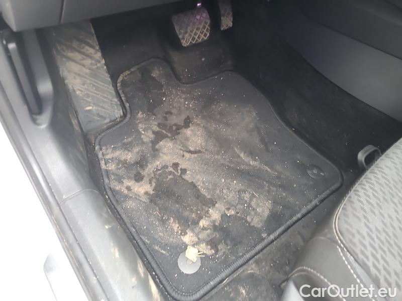  Skoda  Octavia  Combi (NX3)(2020) Oct.Combi 2.0TDI 85 Style AT #17