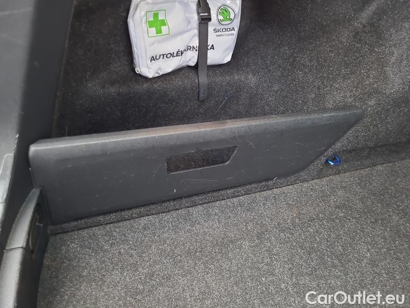  Skoda  Octavia  Combi (NX3)(2020) Oct.Combi 2.0TDI 85 Ambition #22