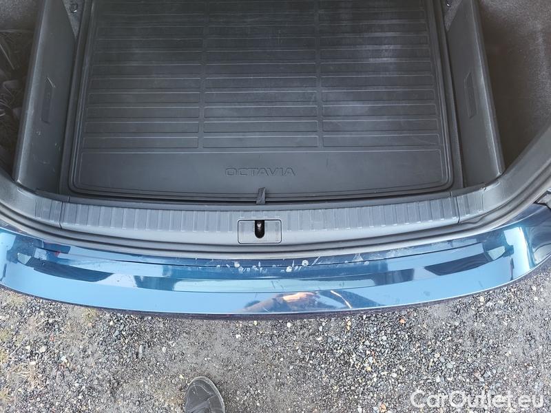  Skoda  Octavia  Combi (NX3)(2020) Oct.Combi 2.0TDI 85 Style AT #8