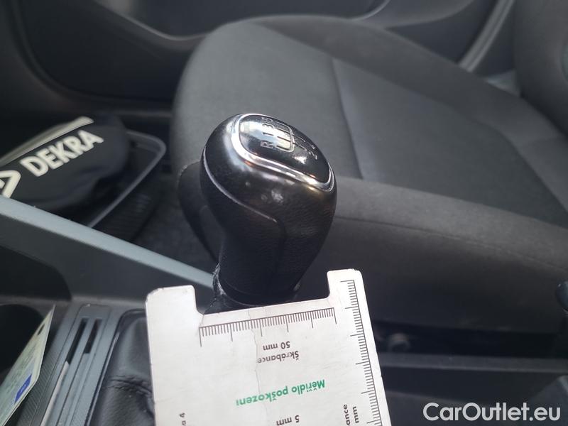  Skoda  Fabia  Combi (2015)  Com.1.0TSI 70 Active #19