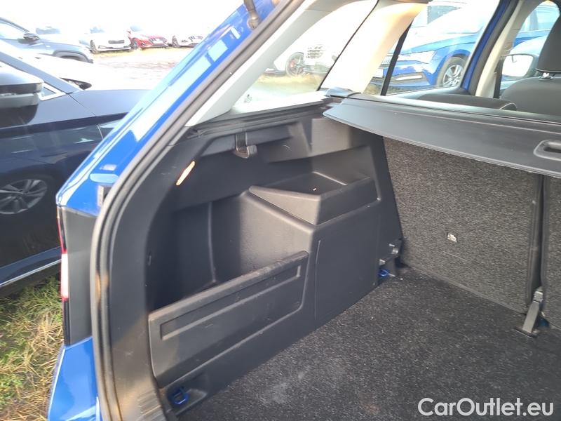  Skoda  Fabia  Combi (2015) Com.1.0TSI 70 Ambition 5d #18