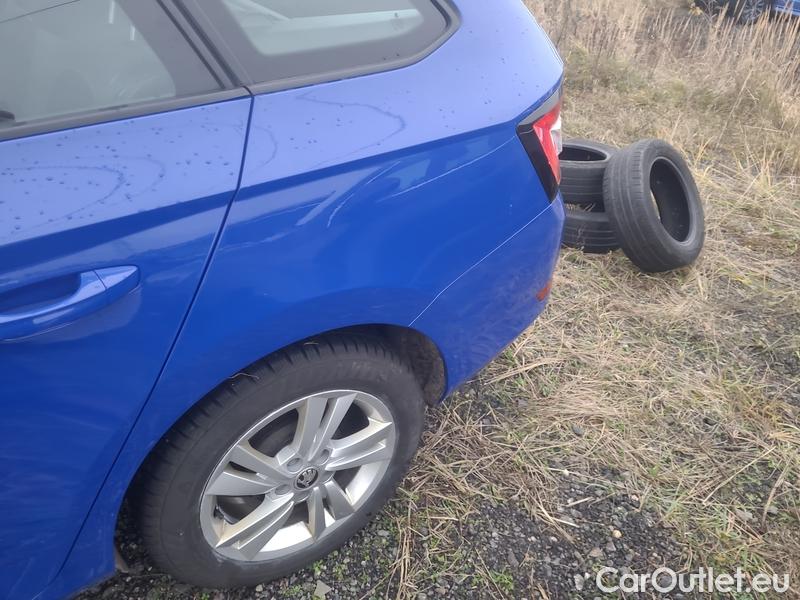  Skoda  Fabia  Combi (2015) Com.1.0TSI 70 Ambition 5d #3