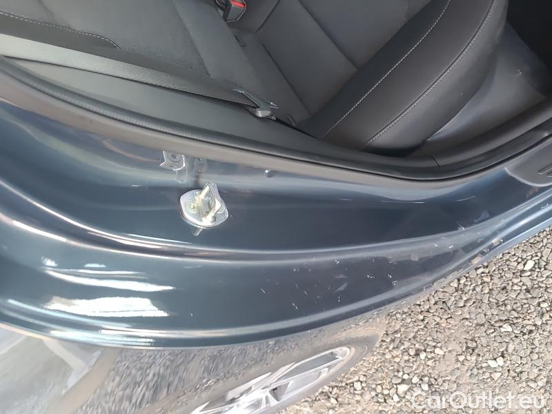  Hyundai  i30   cw (PD)(2017->)  kom.1.0TGDI 120 Smart #10