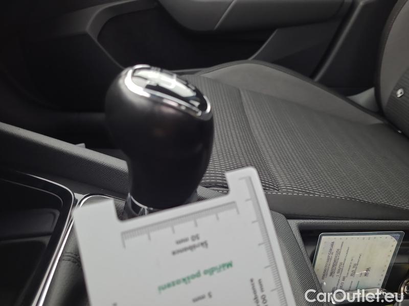  Skoda  Octavia  Combi (NX3)(2020) Oct.Combi 2.0TDI 85 Ambition #9