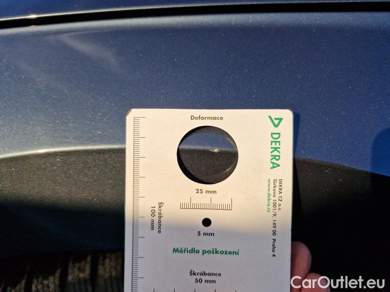  Skoda  Octavia  Lim. (NX3)(2020)  1.0TSI 81 Style #3