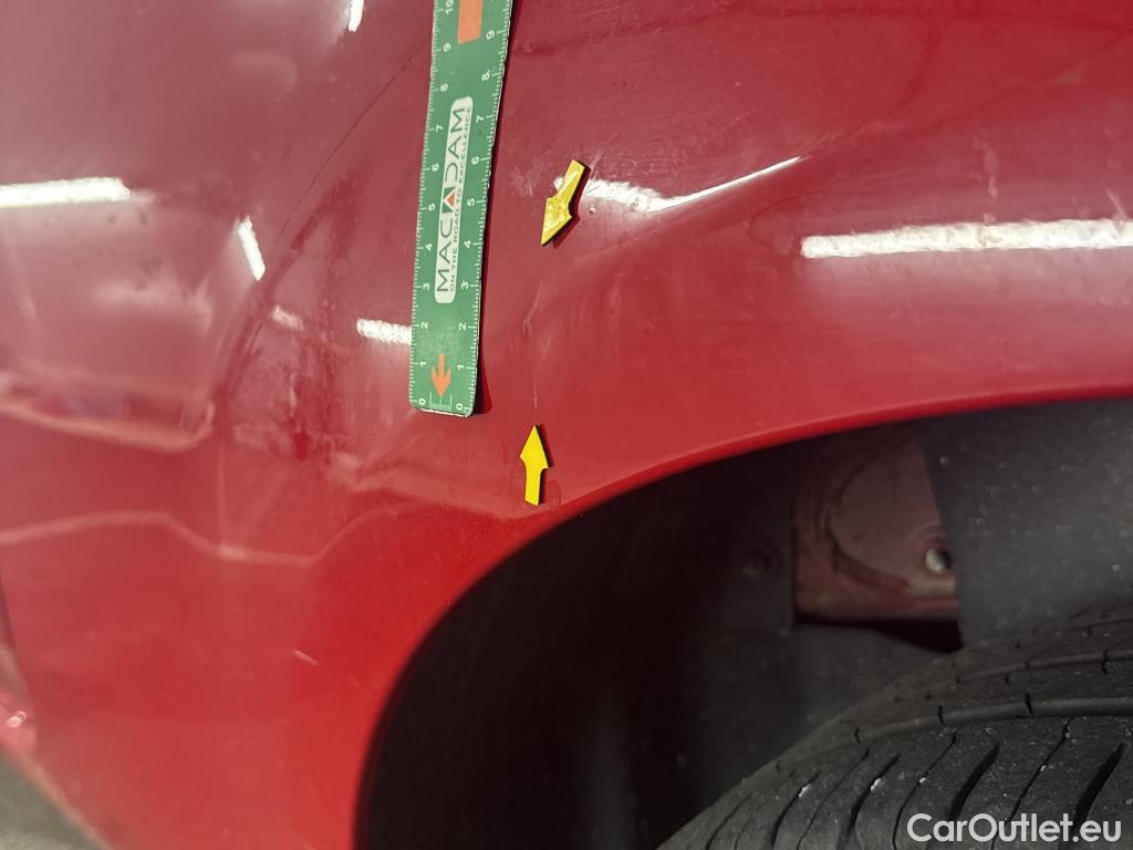  Fiat  500 FIAT  / 2015 / 3P / Berline Hybrid 1.0 BSG 70 ch Dolcevita #2