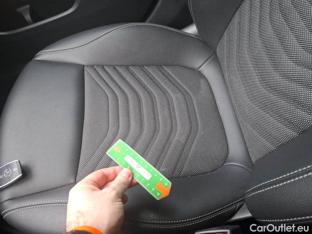  Mercedes  A-Klasse MERCEDES-BENZ Classe A Compact / 2018 / 5P / Berline A 180 d Business Line 8G-DCT #7