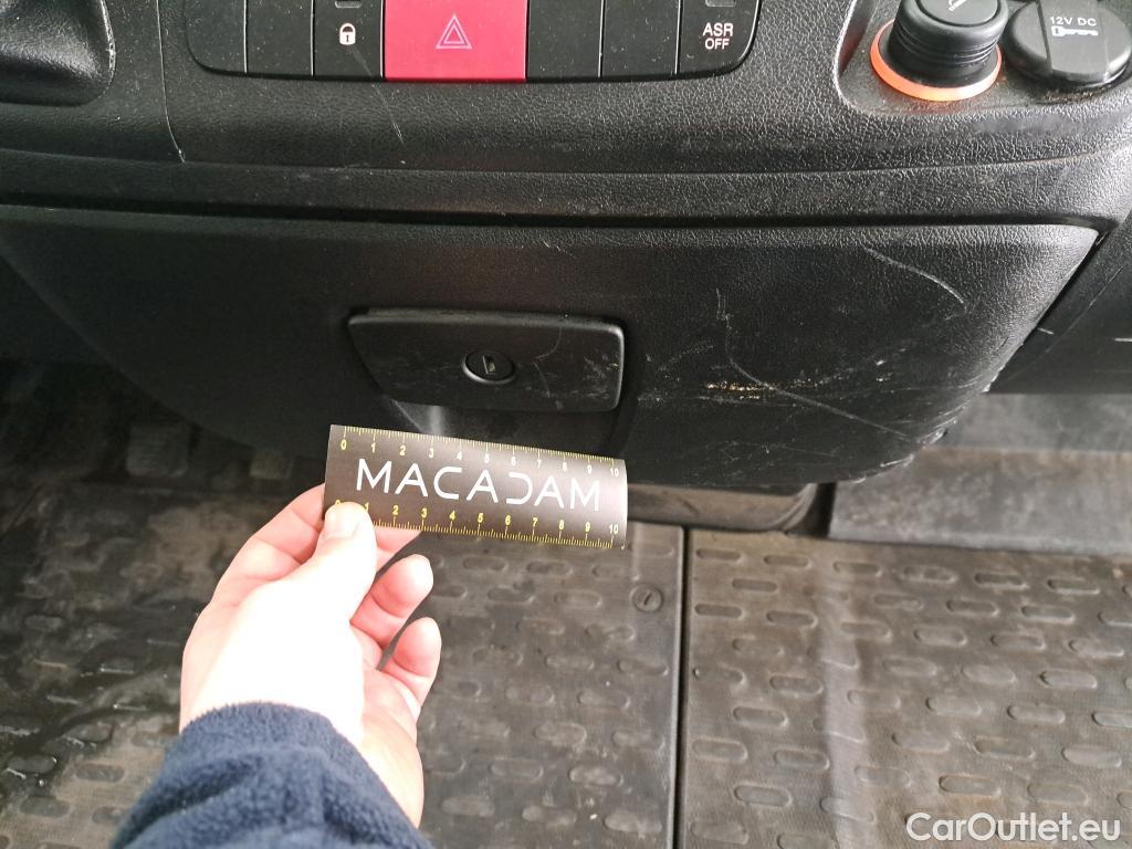  Citroen  Jumper CITROEN  VU 4p Fourgon 33 L3H2 BlueHDi 110 BVM6 Confort #74