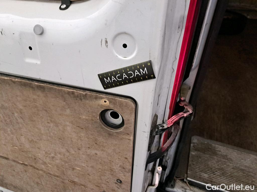  Citroen  Jumper CITROEN  VU 4p Fourgon 33 L3H2 BlueHDi 110 BVM6 Confort #88