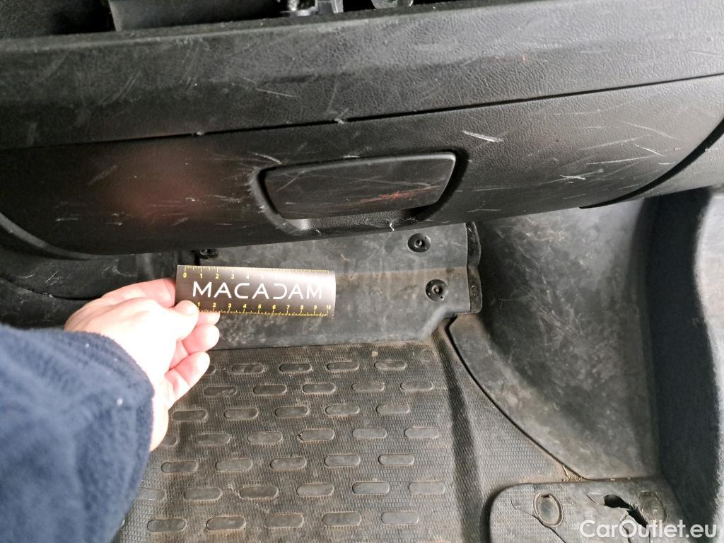  Citroen  Jumper CITROEN  VU 4p Fourgon 33 L3H2 BlueHDi 110 BVM6 Confort #72