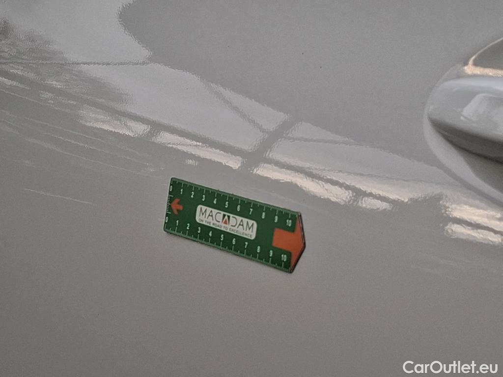  Mercedes  A-Klasse MERCEDES-BENZ Classe A Compact / 2018 / 5P / Berline A 180 d Business Line 8G-DCT #12